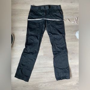 BCBG Trousers - detailed 12 w piping